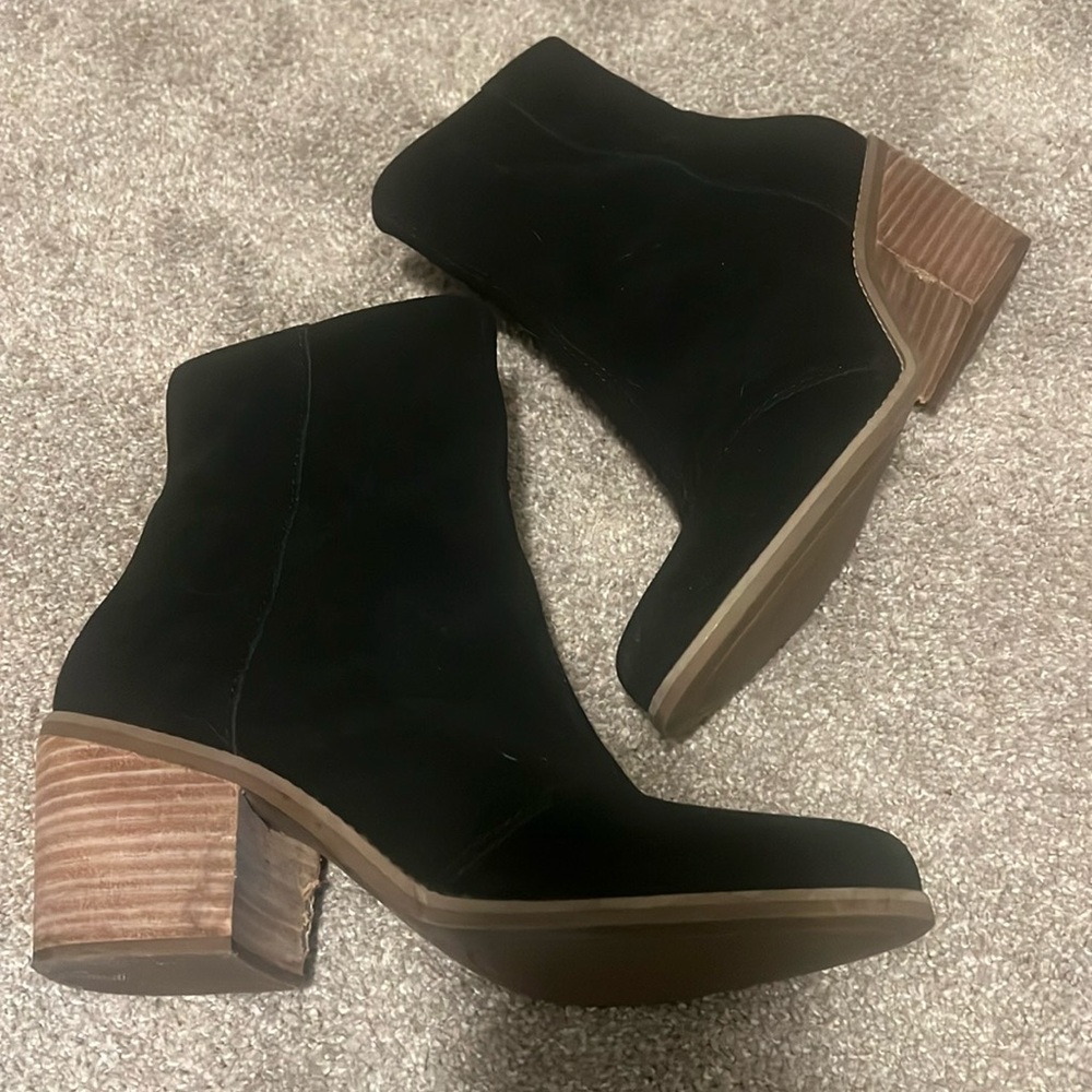 Toms Black Booties Size 9